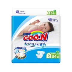 Goo.N diapers for children of the 2019 collection (Size S, 4-8 Kg)