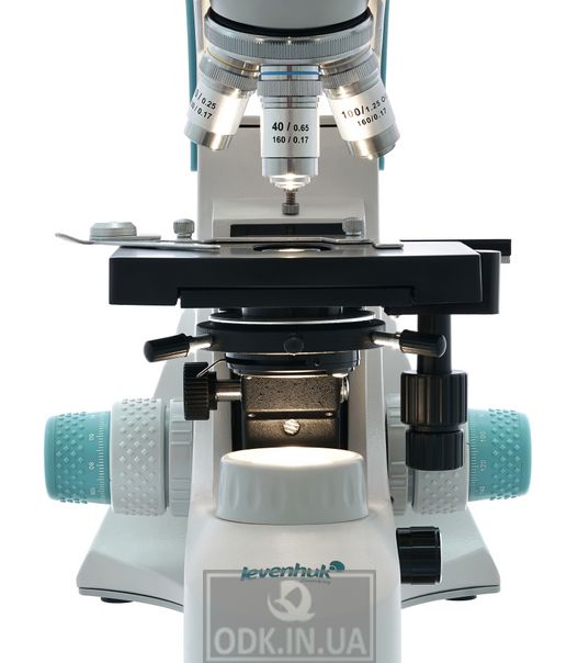 Levenhuk 900T microscope, trinocular