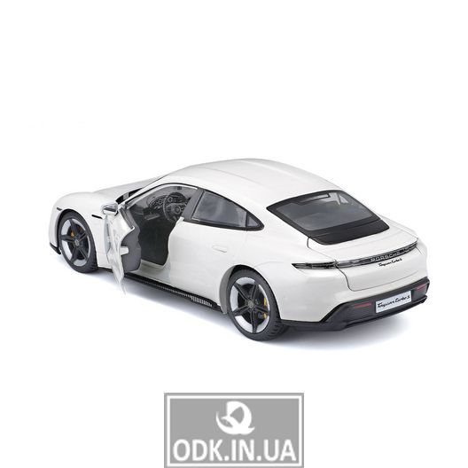Car model - Porsche Taycan Turbo S (1:24)
