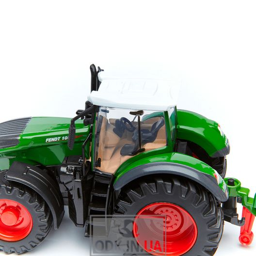 Model - Fendt 1050 Vario tractor with rotary roller
