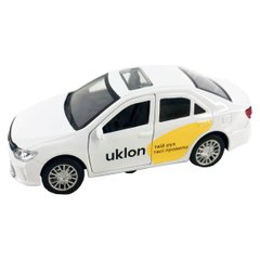 Car model - Toyota Camry Uklon