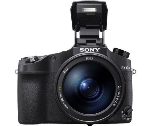 Цифровий фотоапарат Sony