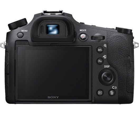 Цифровий фотоапарат Sony
