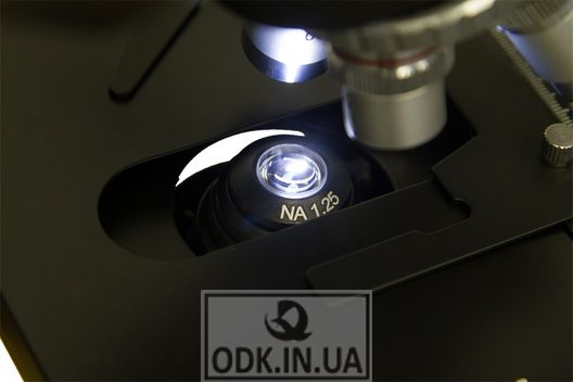 Мікроскоп цифровий Levenhuk D740T, 5,1 Мпікс, тринокулярний