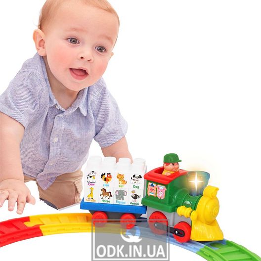 Game set with a constructor and a railway - Locomotive with animals