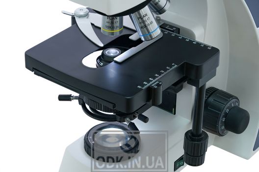 Мікроскоп Levenhuk MED 40T, тринокулярний