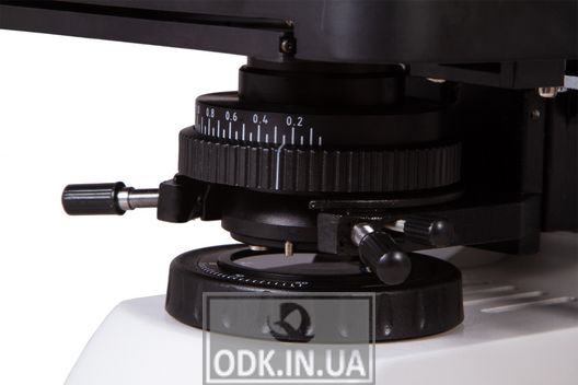 Мікроскоп цифровий Levenhuk MED D30T, тринокулярний