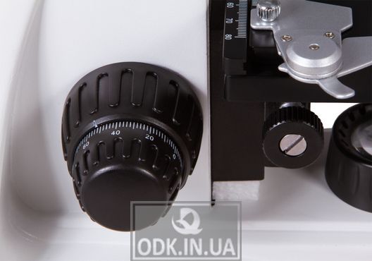 Микроскоп цифровой Levenhuk MED D10T LCD, тринокулярный