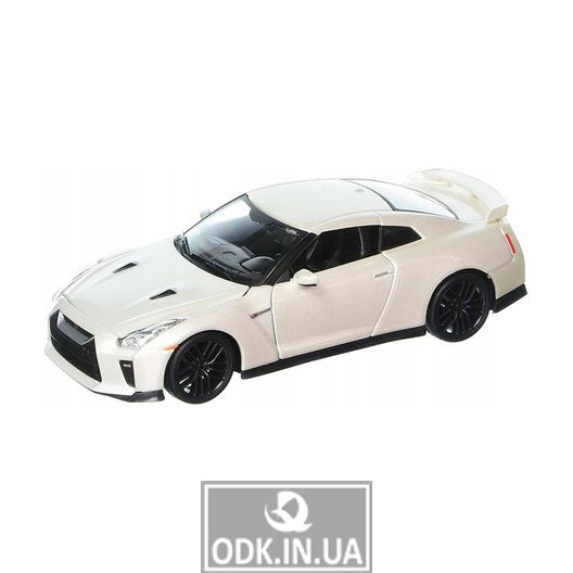 Car model - Nissan Gt-R (assorted red, white metallic, 1:24)