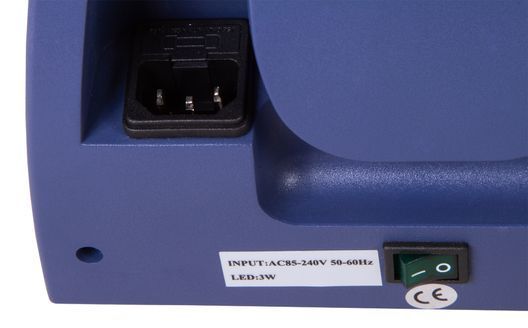 Мікроскоп цифровий Levenhuk MED D30T LCD, тринокулярний